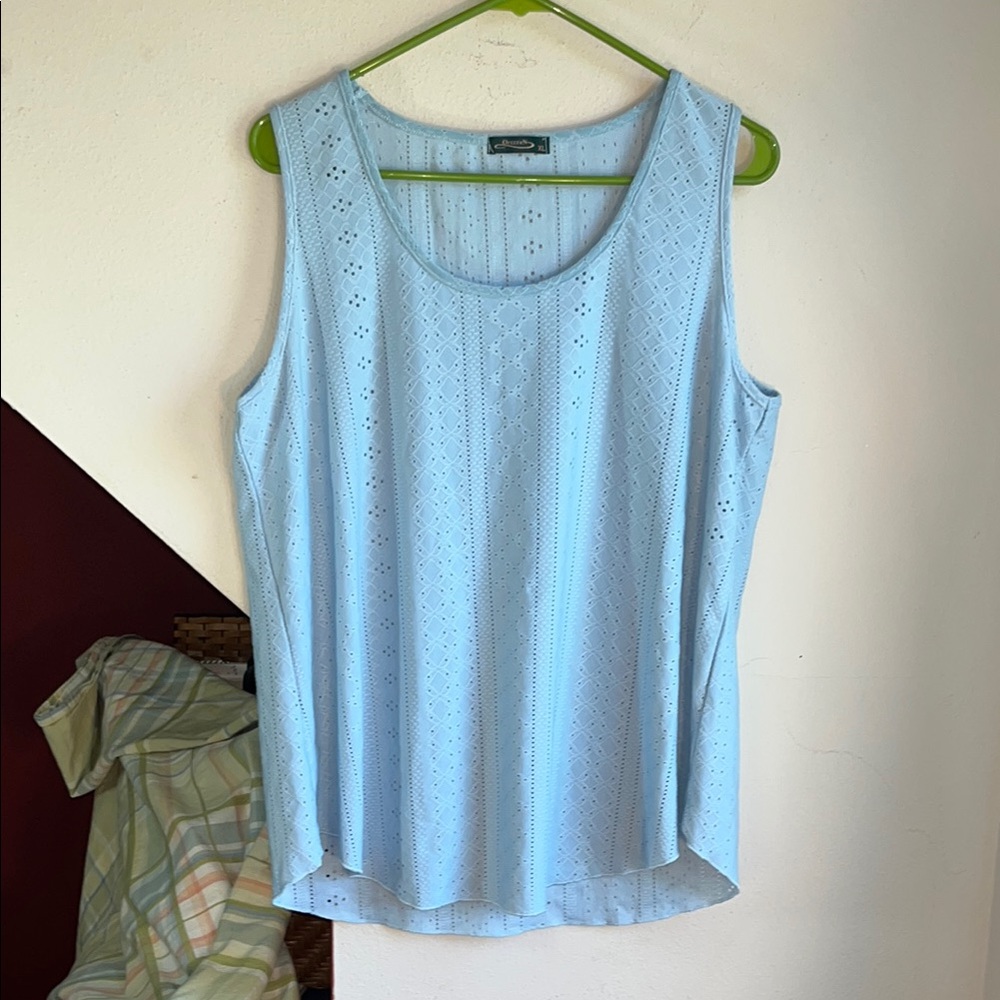 Powderโ Blue Patterned Sleeveless Top XL